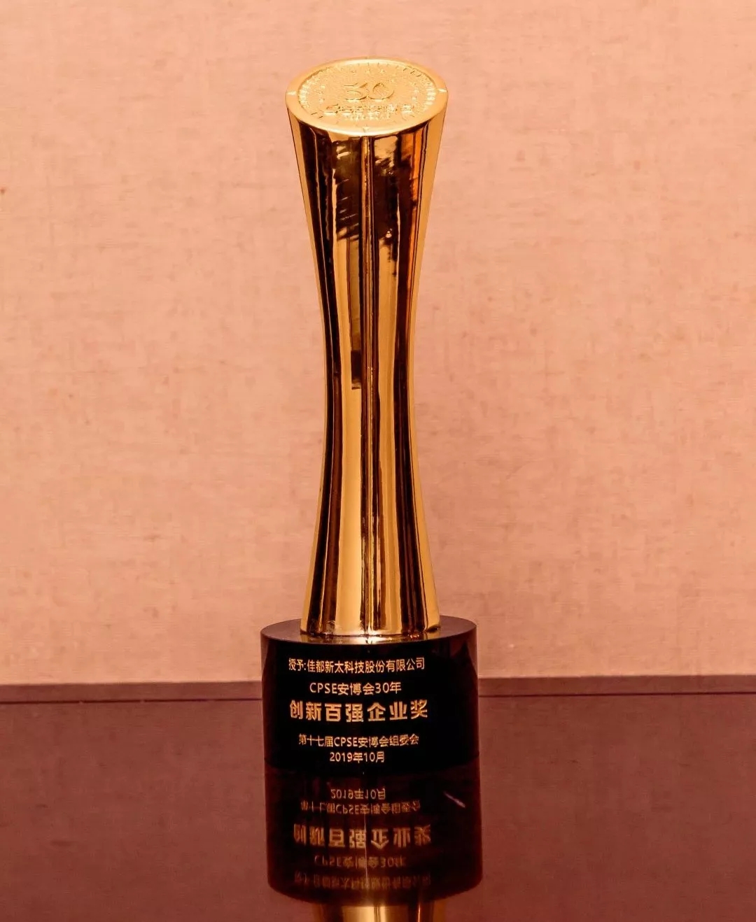 1573464904222216.jpg 640.webp (18).jpg